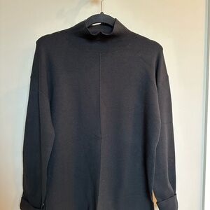 Banana Republic women’s Black Turtleneck Sweater